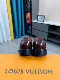 Picture of Louis Vuitton Shoes _SKULVsz38-44mnf033114159